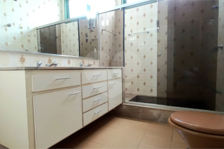 Casa à venda com 4 quartos, sendo 2 suítes, em Jardim Sumaré, Ribeirão Preto, SP