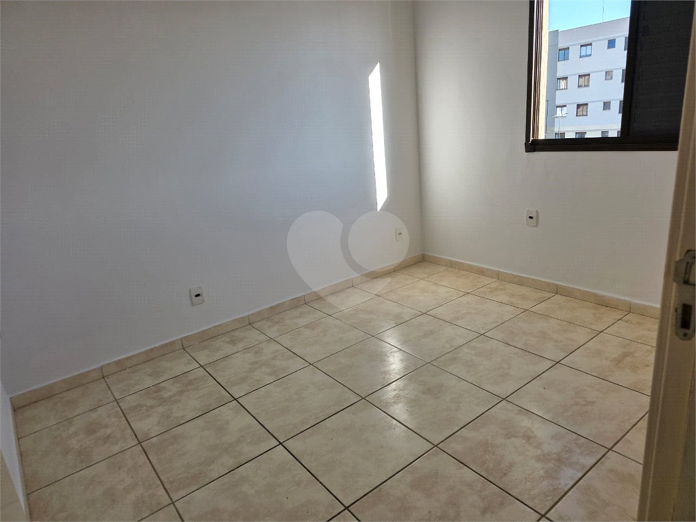 Apartamento à venda com 2 quartos em Jardim Residencial Paraíso, Araraquara, SP