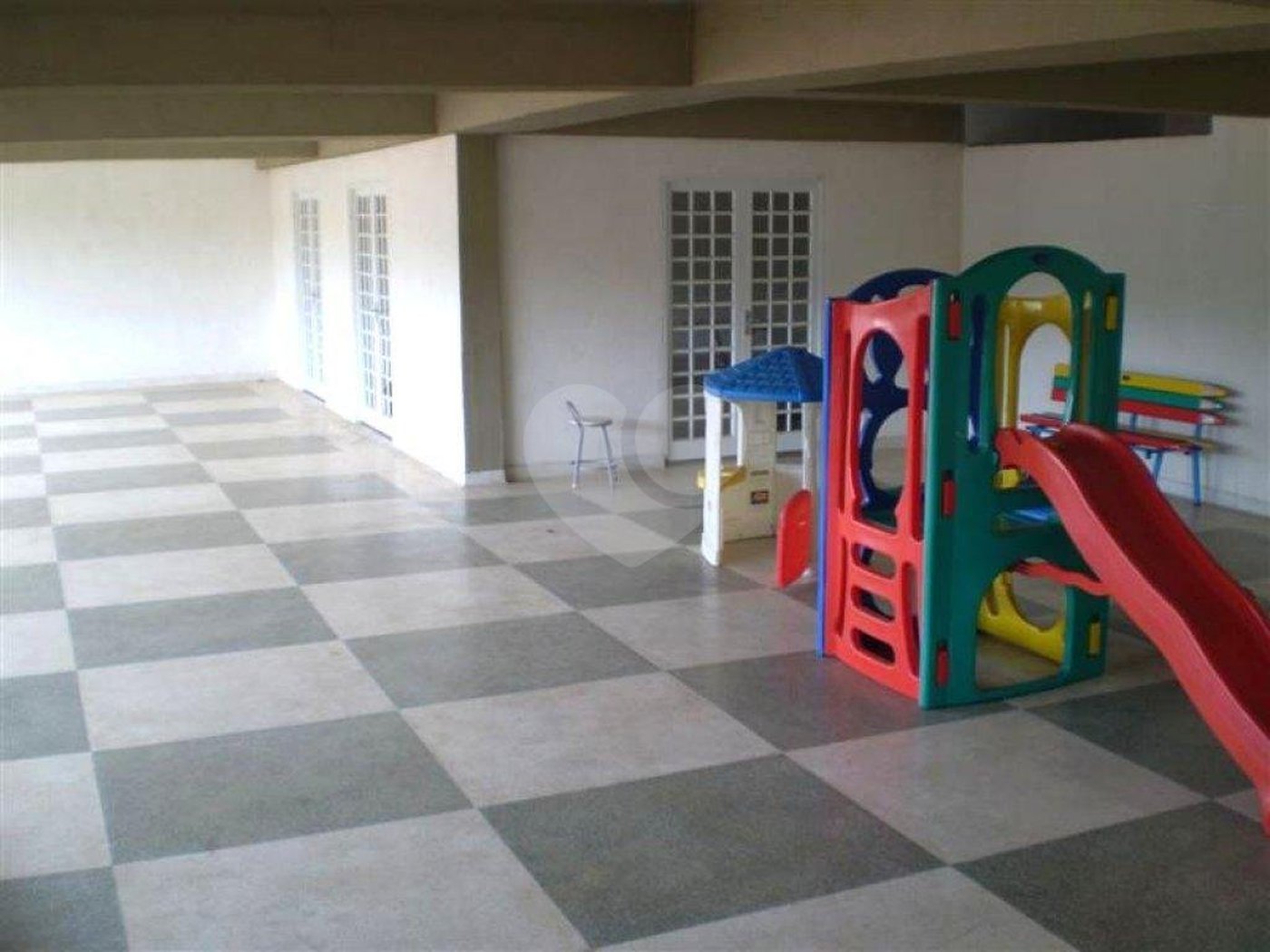Casa à venda com 3 quartos, sendo 1 suíte, no condomínio Barbará II, São Paulo - SP