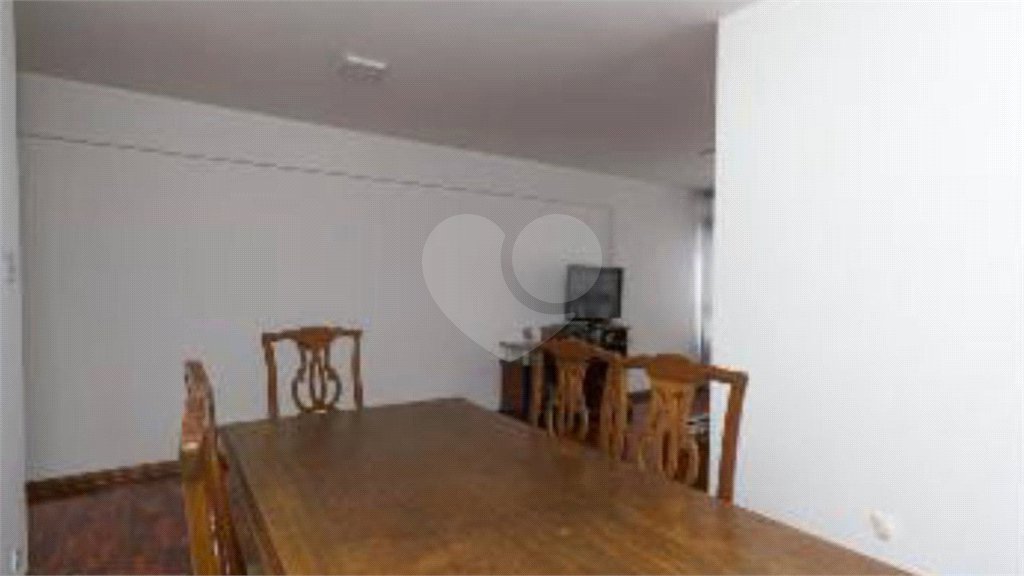 Apartamento à venda com 4 quartos, sendo 1 suíte, em Cambuci, São Paulo, SP