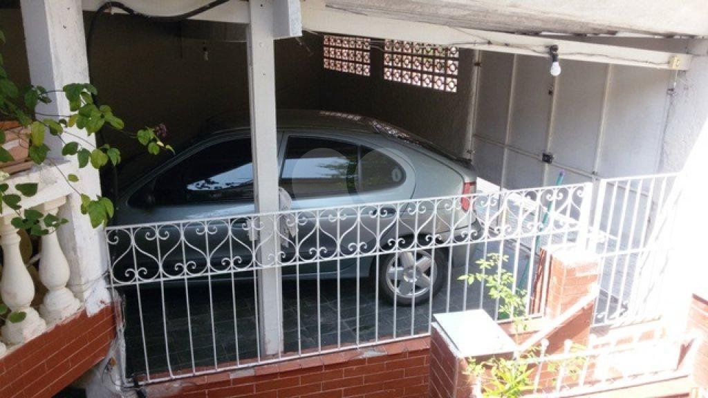 Sobrado à venda com 2 quartos em Tremembé, São Paulo, SP