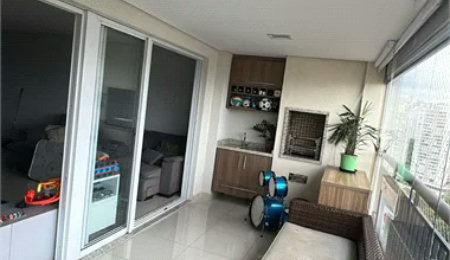 Apartamento à venda com 2 suítes em Parque Reboucas, São Paulo, SP