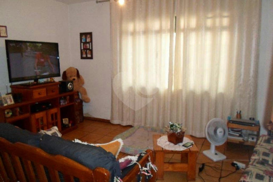 Sobrado à venda com 3 quartos em Água Fria, São Paulo, SP