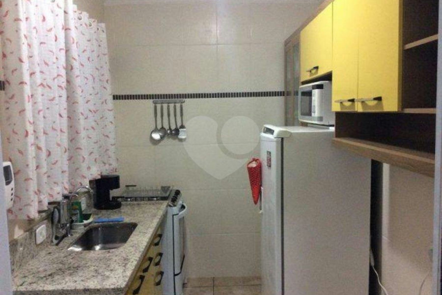 Casa à venda com 2 quartos, sendo 1 suíte, no condomínio Residencial Vila da Serra, São Paulo - SP