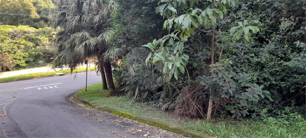 Terreno à venda no condomínio Alpes da Cantareira, Mairiporã - SP