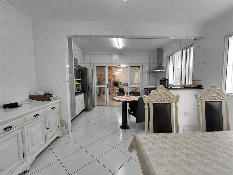 Casa à venda com 3 quartos, sendo 1 suíte, em Vila Ipojuca, São Paulo, SP