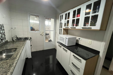 Casa à venda com 3 quartos no condomínio Jd Rebelato, Cotia - SP