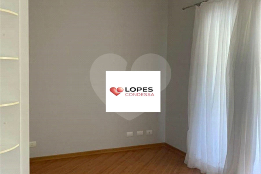 Casa à venda com 3 suítes no condomínio Alpes da Cantareira, Mairiporã - SP
