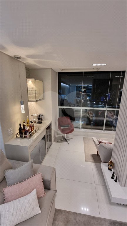 Apartamento à venda com 3 quartos, sendo 1 suíte,  em Baeta Neves, São Bernardo do Campo, SP