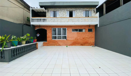 Sobrado à venda com 8 quartos em Jardim São Jorge (raposo Tavares), São Paulo, SP