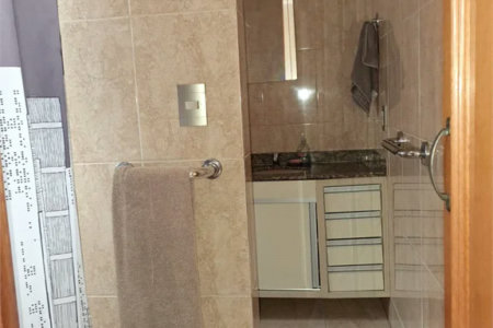 Sobrado à venda com 4 quartos, sendo 2 suítes, em Jardim Ester, São Paulo, SP