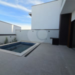 Casa à venda com 3 suítes no condomínio Helena Maria, Sorocaba - SP