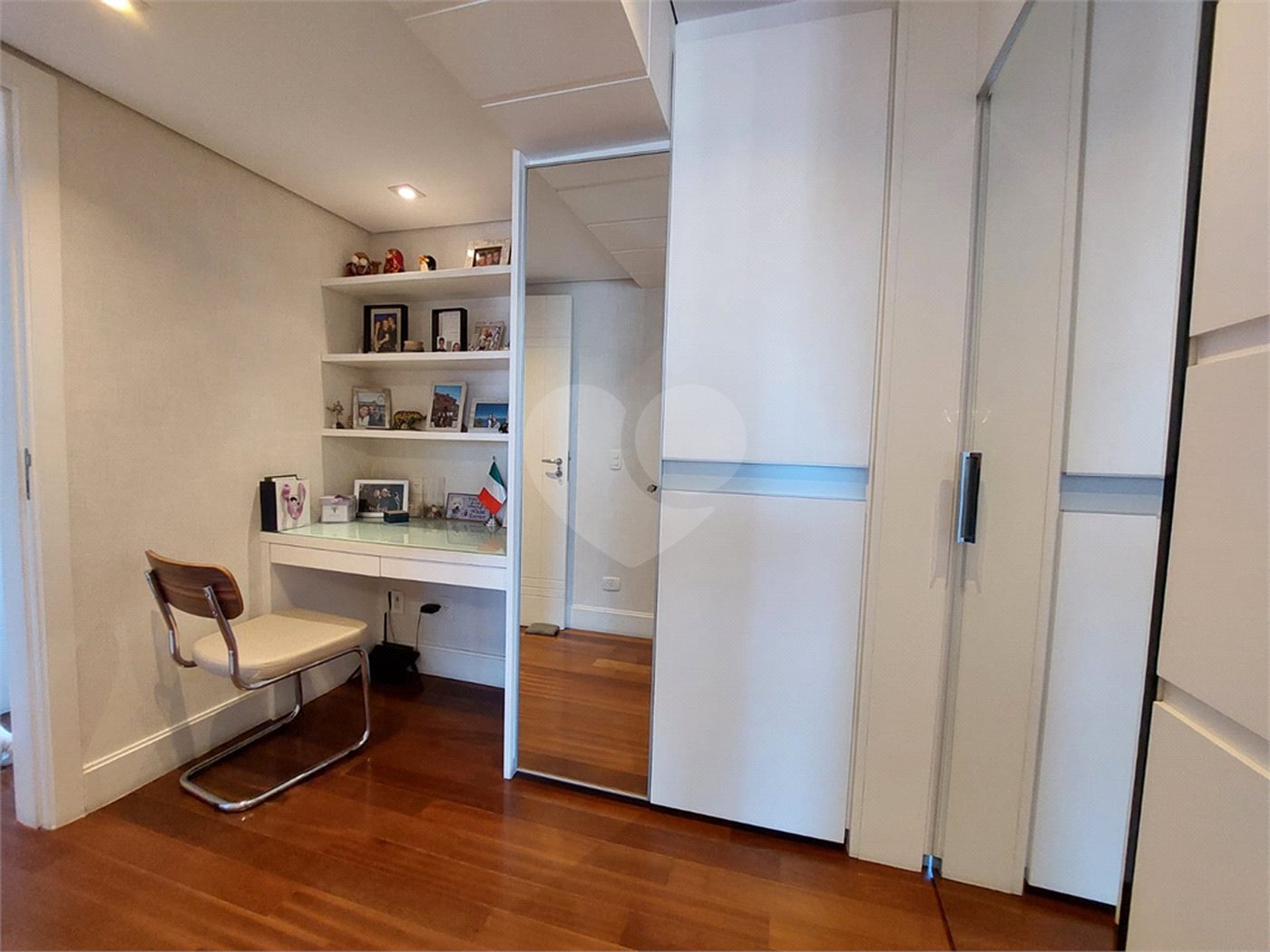 Apartamento à venda ou para alugar com 3 suítes em Perdizes, São Paulo, SP