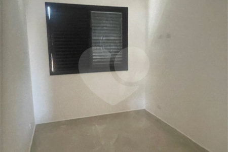 Casa à venda com 3 quartos, sendo 1 suíte,  em Jardim São Pedro, Mogi das Cruzes, SP