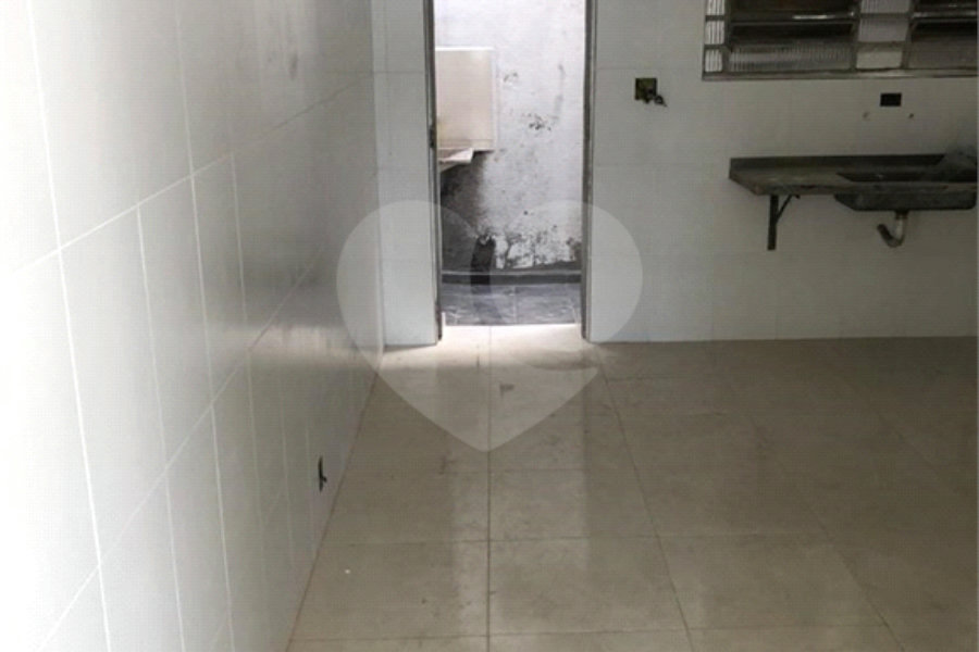 Sobrado à venda com 2 quartos em Santana, São Paulo, SP