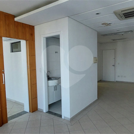 SALA COMERCIAL A VENDA 70M², 2 BANHEIROS, 2 VAGAS, JARDIM AQUARIUS - SÃO JOSÉ DOS CAMPOS/SP.