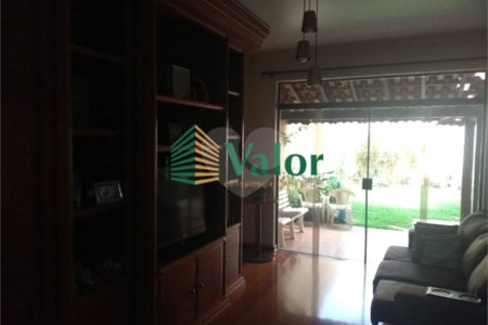 Sobrado á venda no Residencial Jardim Brasil