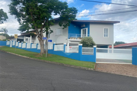 Casa à venda com 5 quartos, sendo 3 suítes, no condomínio Zuleika Jabour, Salto - SP