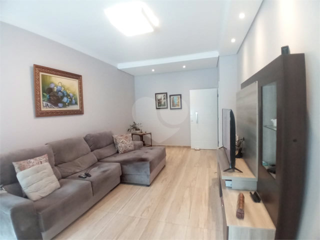 Casa Térrea à venda com 3 quartos, sendo 2 suítes,  em Água Fria, São Paulo, SP