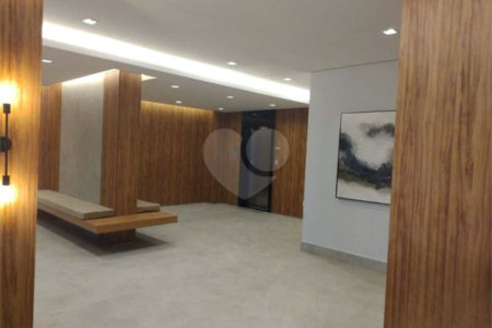 Apartamento novo com 129m² na Mooca com 2 suítes e 2 vagas.