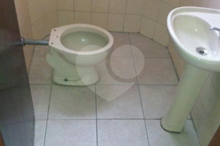 Sobrado à venda com 3 quartos, sendo 1 suíte, em Chora Menino, São Paulo, SP