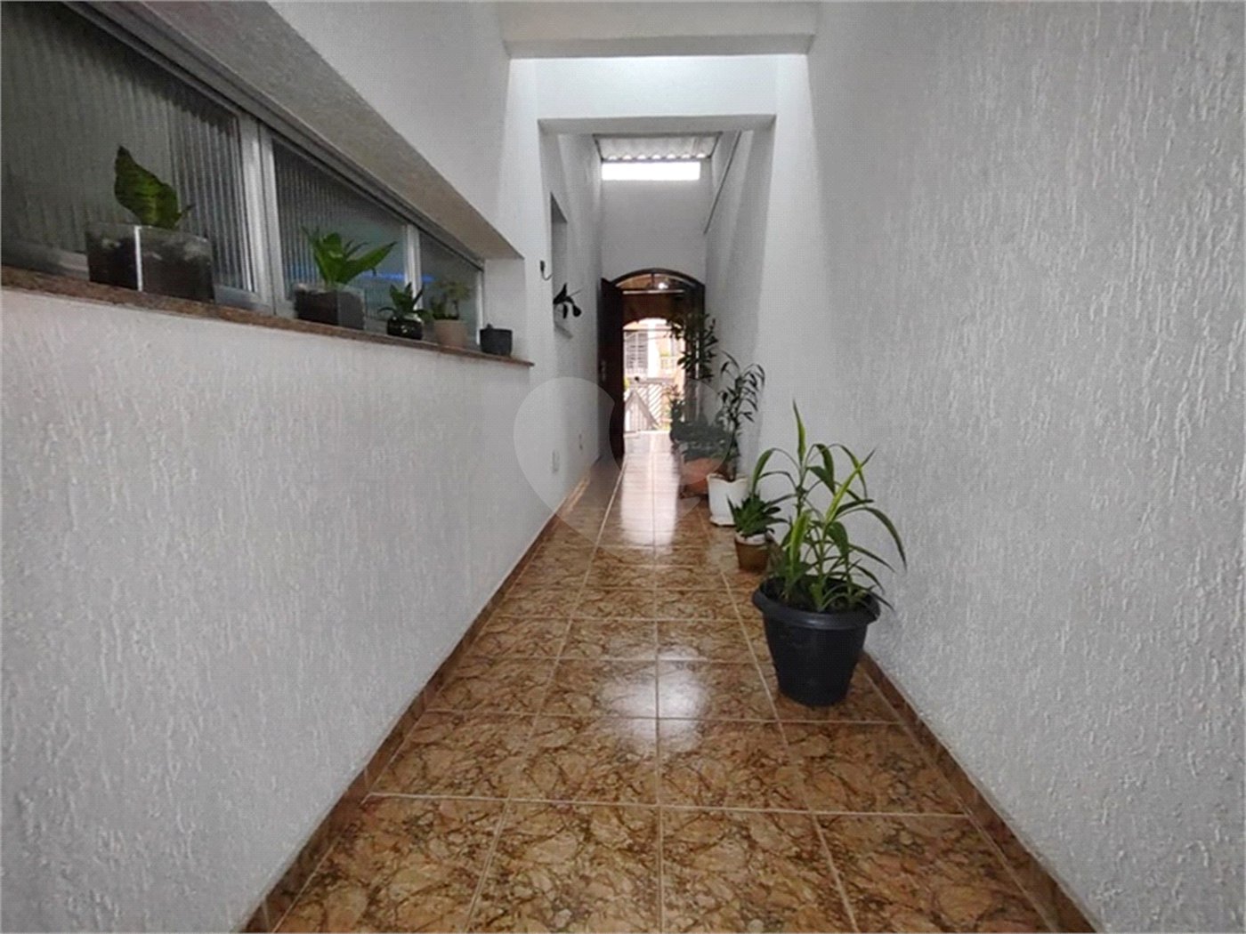 Casa à venda com 3 quartos, sendo 1 suíte, no condomínio Vila Paiva, São Paulo - SP