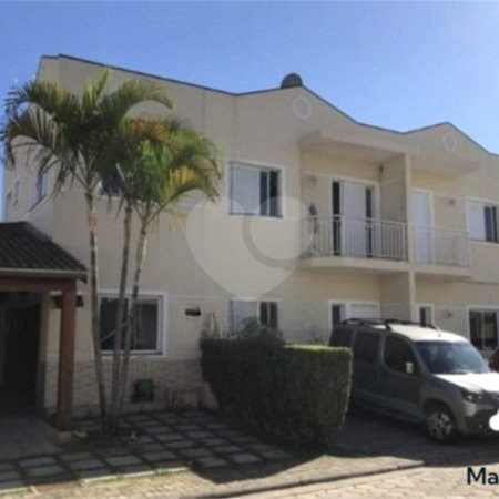 Casa de Vila à venda com 3 quartos em Vila Curuçá, São Paulo, SP