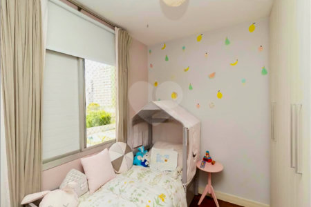 Apartamento à venda com 3 quartos, sendo 2 suítes,  em Pinheiros, São Paulo, SP