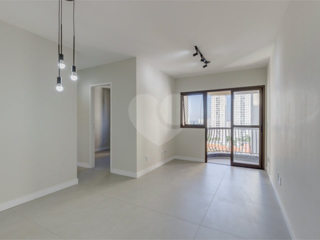 Apartamento à venda com 2 quartos em Jardim Marajoara, São Paulo, SP