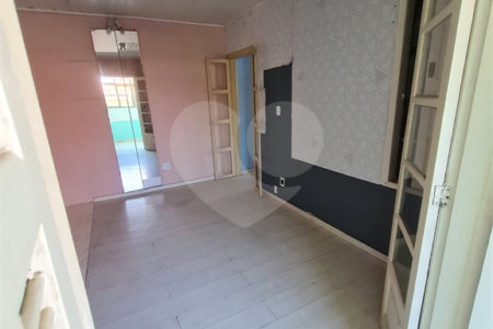 Sobrado à venda com 3 quartos em Água Fria, São Paulo, SP