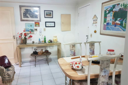 Apartamento à venda com 4 quartos, sendo 1 suíte,  em Vila Monte Alegre, São Paulo, SP