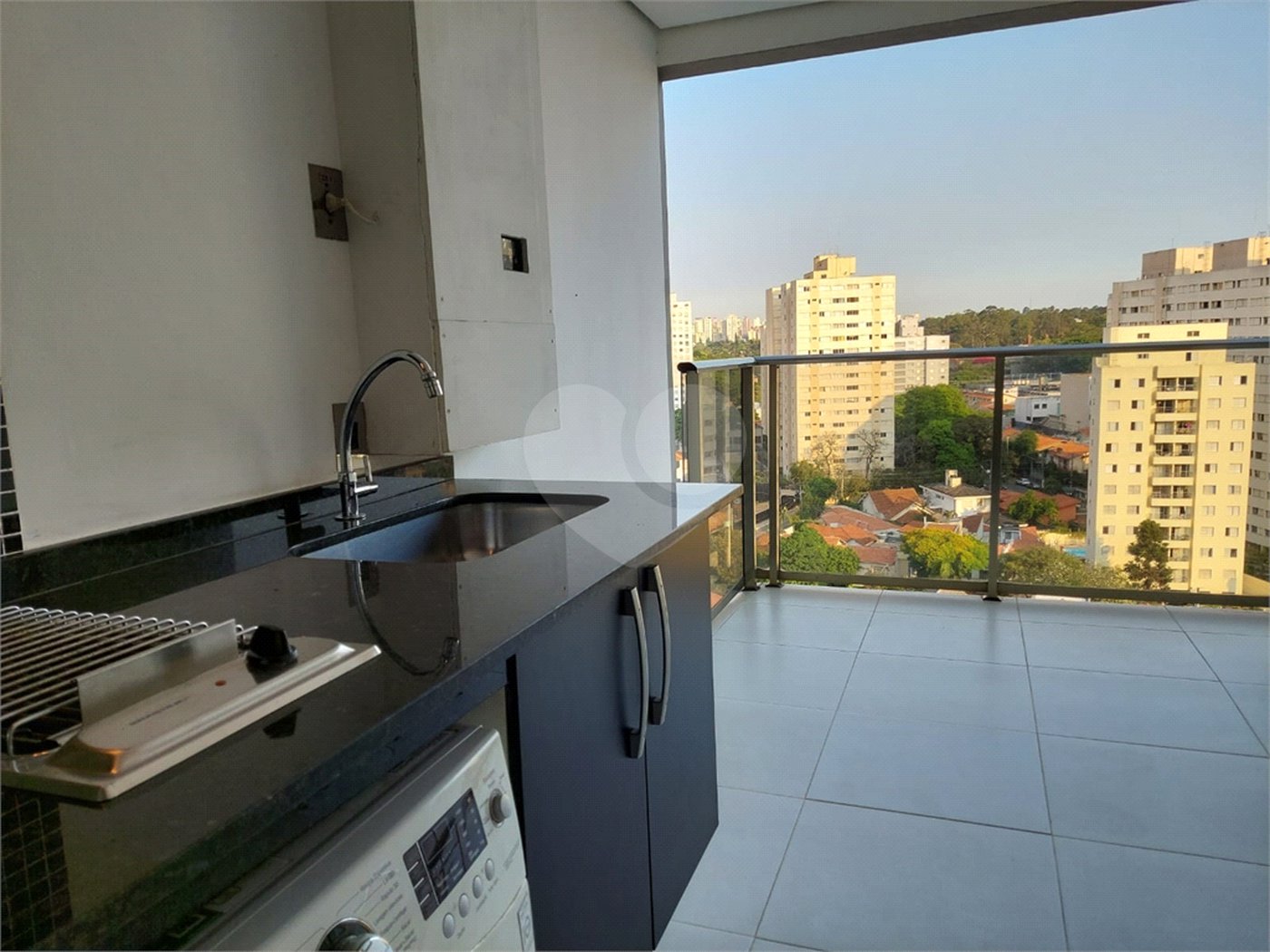 Apartamento à venda com 2 quartos, sendo 1 suíte, em Jardim das Acácias, São Paulo, SP