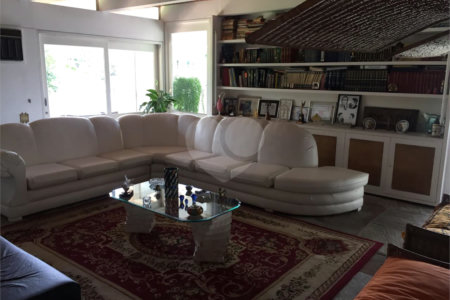 Casa à venda ou para alugar com 4 quartos, sendo 2 suítes, em JARDIM GUEDALA, São Paulo, SP
