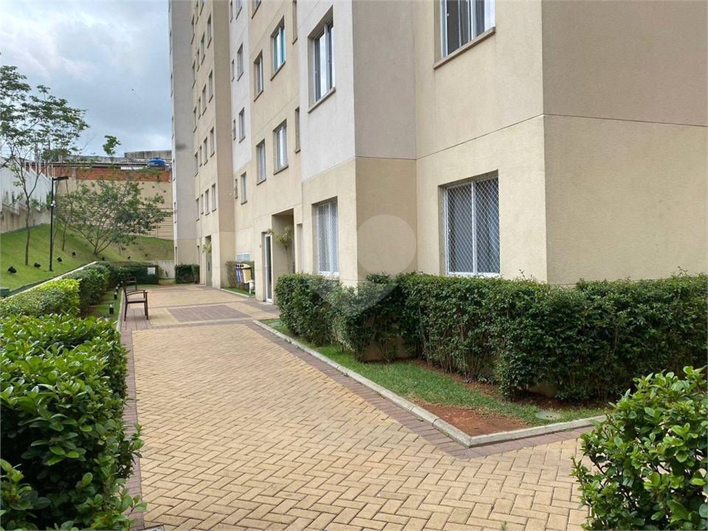 Apartamento à venda com 2 quartos em Vila Zat, São Paulo, SP