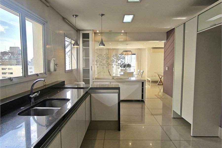 Apartamento à venda com 4 quartos, sendo 3 suítes, em Santana, São Paulo, SP