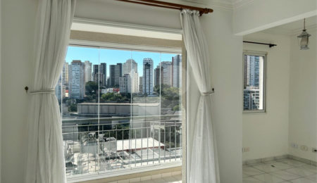 Apartamento à venda com 2 quartos, sendo 1 suíte,  em Vila Andrade, São Paulo, SP