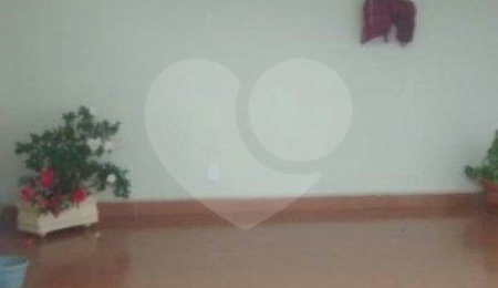 Casa Térrea à venda com 3 quartos, sendo 1 suíte,  em Vila Albertina, São Paulo, SP