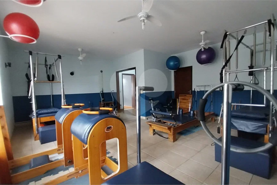 Venda Casa / Comercial - no Bairro Cidade Jardim em Piracicaba-SP