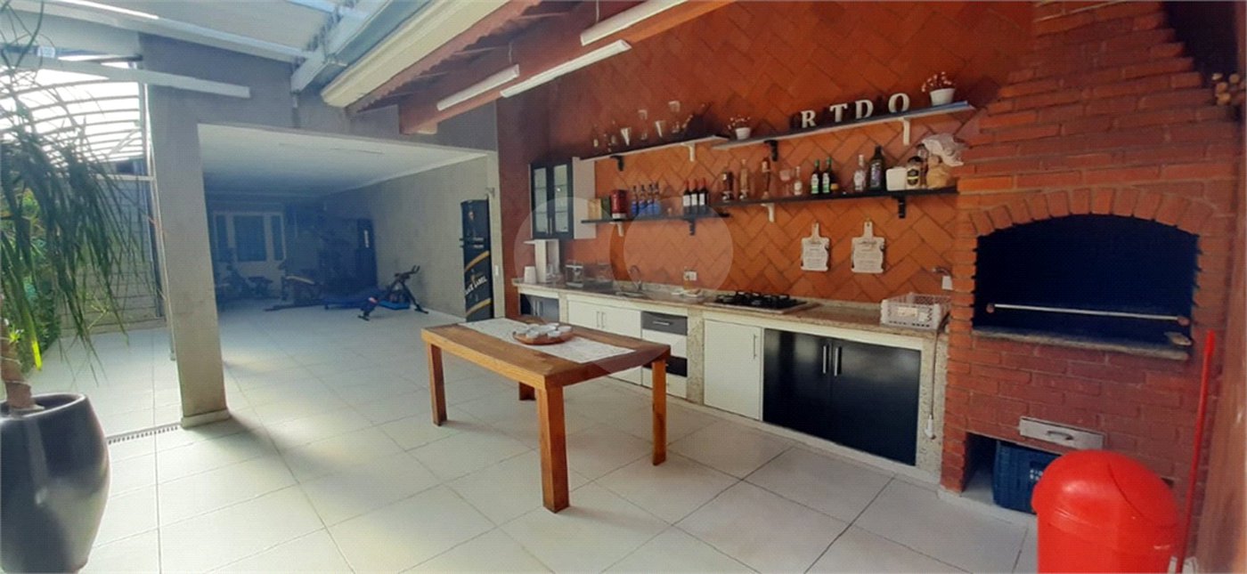 Sobrado à venda com 3 quartos, sendo 1 suíte, em Jaçanã, São Paulo, SP