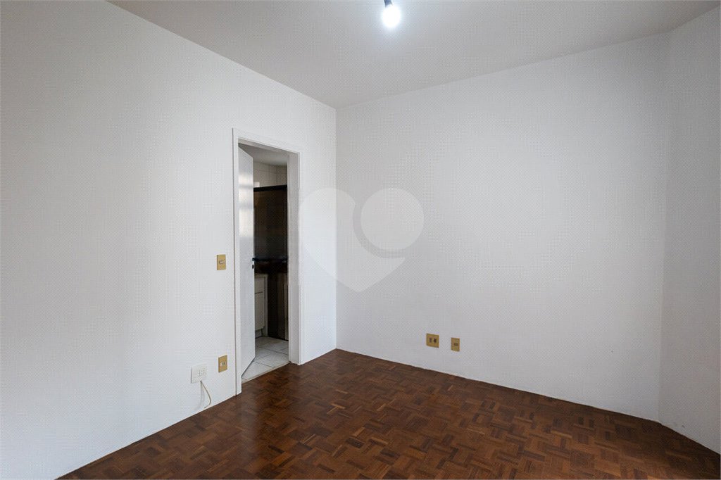 Apartamento para alugar com 3 suítes em Moema, São Paulo, SP