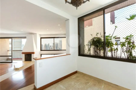 Apartamento à venda ou para alugar com 3 suítes em Real Parque, São Paulo, SP