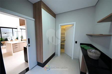 Casa à venda com 4 suítes no condomínio Residencial Dona Maria Candida, Indaiatuba - SP