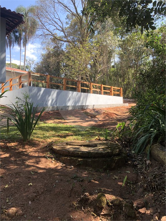 Chácara à venda com 6 quartos, sendo 2 suítes, em Jardim Brogotá, Atibaia, SP
