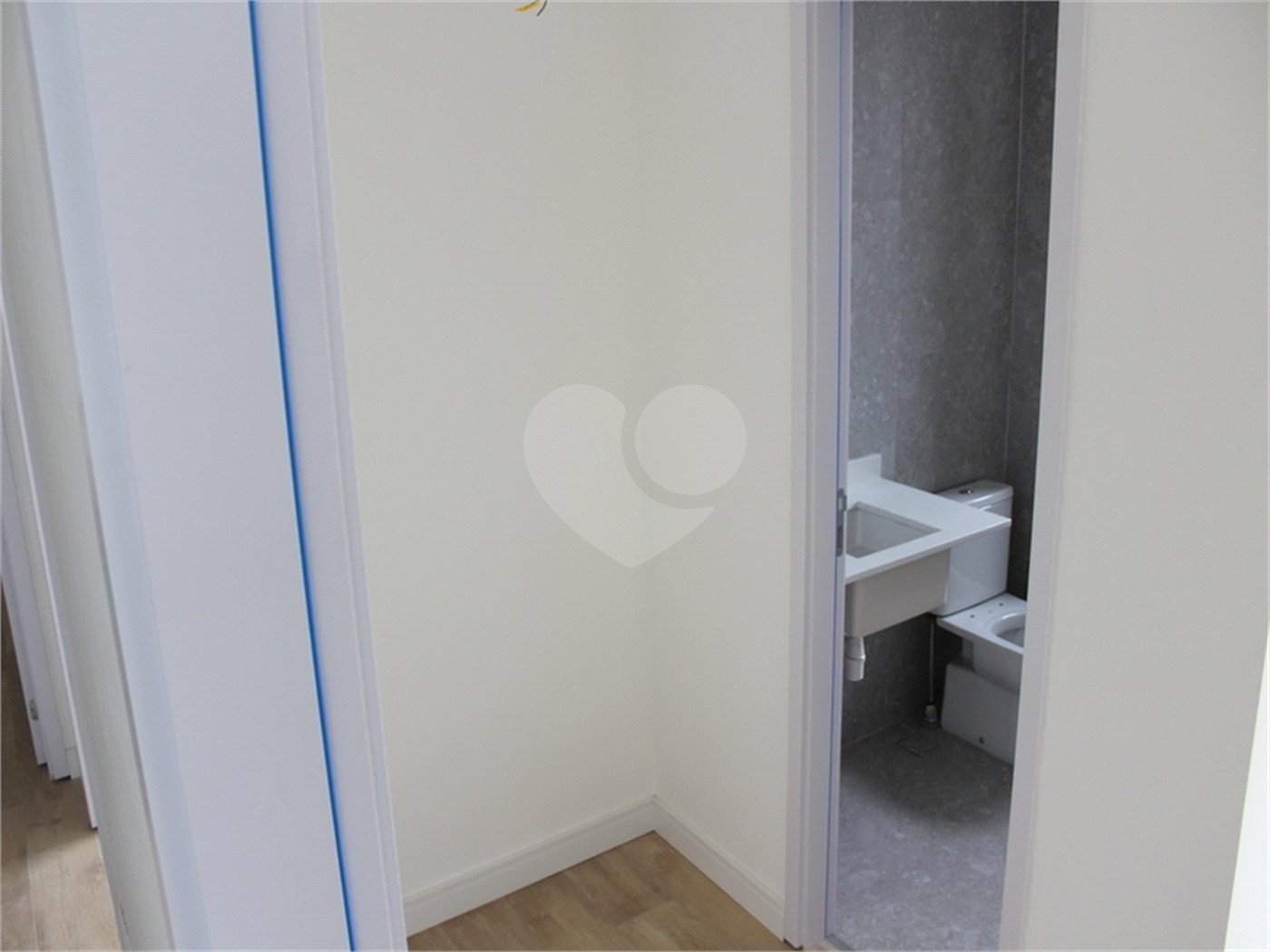 Apartamento à venda com 3 suítes em Pinheiros, São Paulo, SP