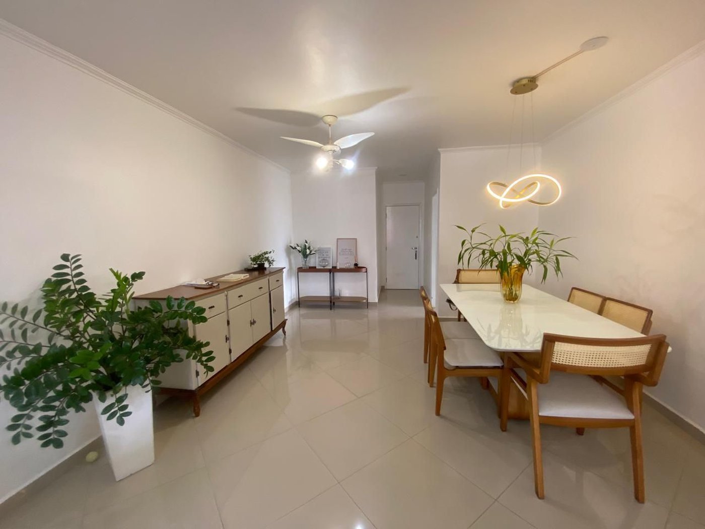 Apartamento com 3 dormitórios à venda, 114 m² por R$ 799.000,00 - Campo Grande - Santos/SP