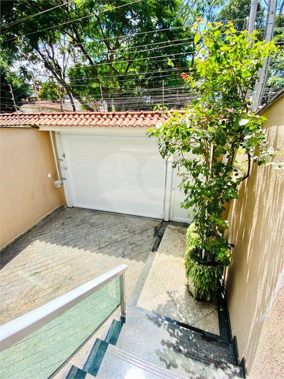 Sobrado à venda com 3 quartos, sendo 1 suíte, em Tremembé, São Paulo, SP