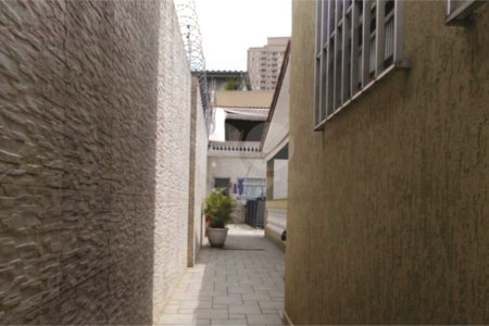 Sobrado à venda com 3 quartos, sendo 1 suíte,  em Vila Maria Alta, São Paulo, SP