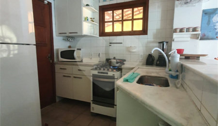 Casa em condomínio à venda ou para alugar com 2 quartos em Rasa, Armação dos Búzios, RJ