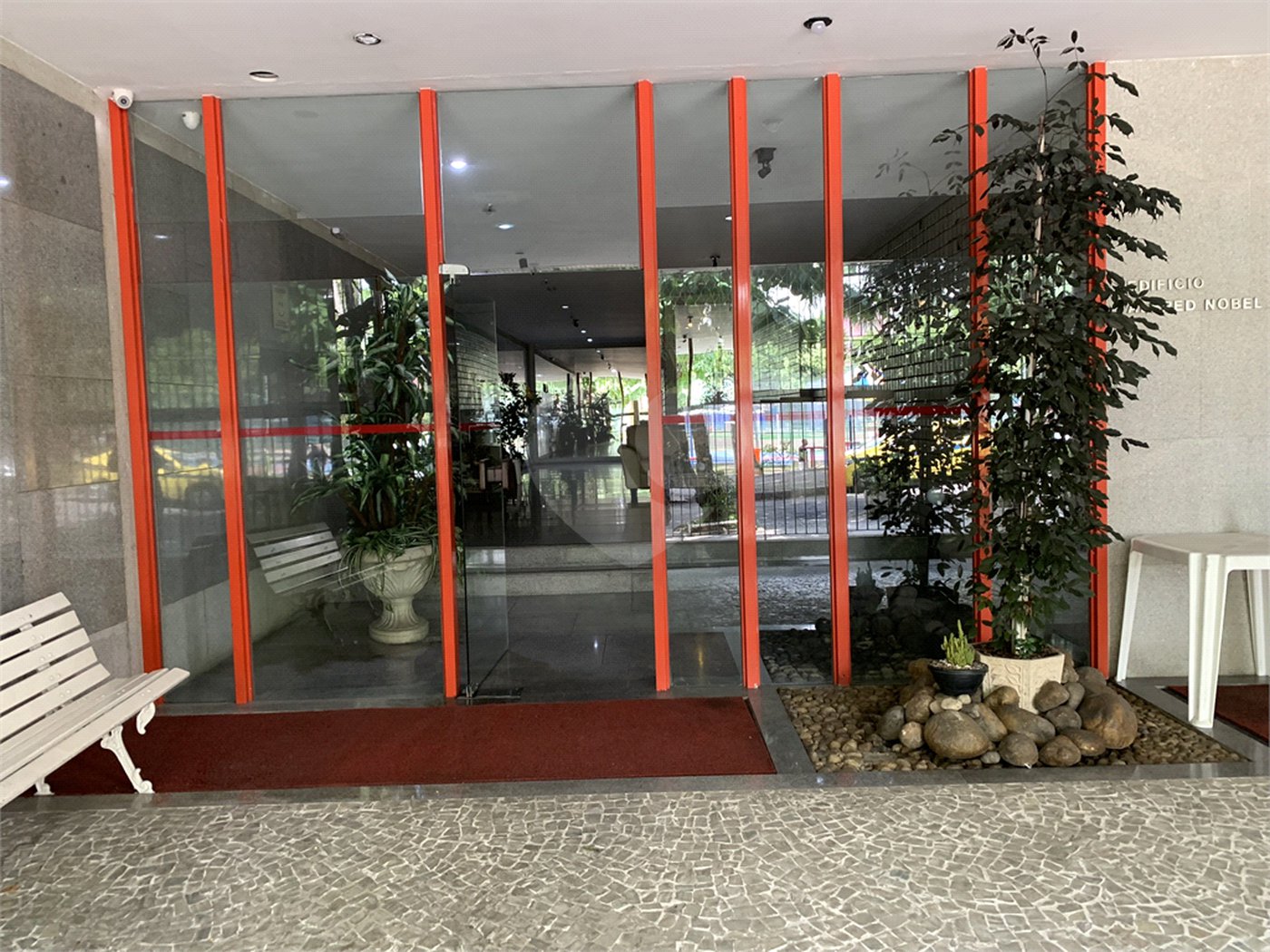 Apartamento à venda com 4 quartos, sendo 1 suíte, em Grajaú, Rio de Janeiro, RJ
