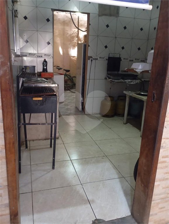 Casa à venda com 3 quartos em Santo Antônio, Duque de Caxias, RJ